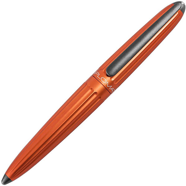 Diplomat, Fountain Pen, Aero, 14 Karat Gold Nib, Orange-2